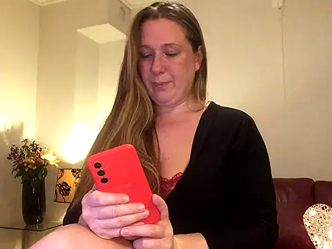 Snapshot of MazySunny chatting on November 20, 2025, 9:03 pm MazySunny online show from November 20, 2025, 9:03 pm