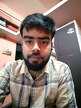 soniriyaa010101 online show from December 3, 2025, 10:30 pm