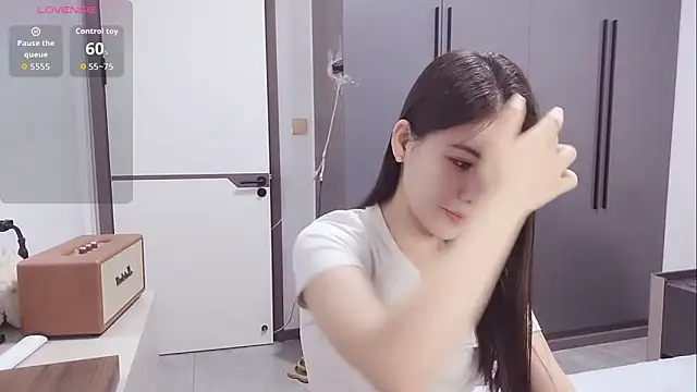 Snapshot of luckckcj chatting on October 7, 2025, 10:56 am luckckcj online show from October 7, 2025, 10:56 am