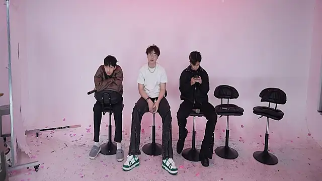 Snapshot of JL-sweetbaby1 chatting on October 29, 2025, 12:35 am JL-sweetbaby1 online show from October 29, 2025, 12:35 am