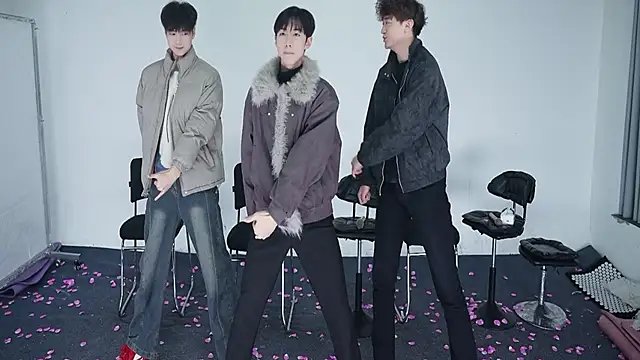 Snapshot of JL-sweetbaby1 chatting on December 15, 2025, 11:14 am JL-sweetbaby1 online show from December 15, 2025, 11:14 am