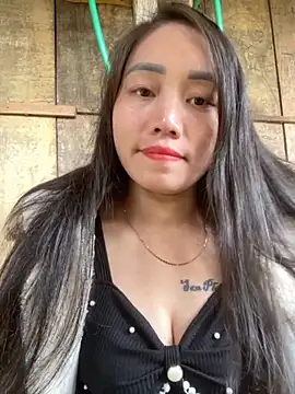 chipp-bong online show from November 6, 2025, 2:01 am