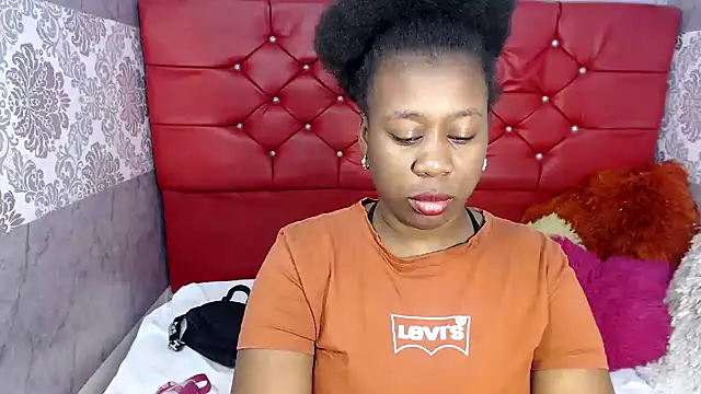 Snapshot of amijacobs chatting on October 22, 2025, 1:06 am amijacobs online show from October 22, 2025, 1:06 am