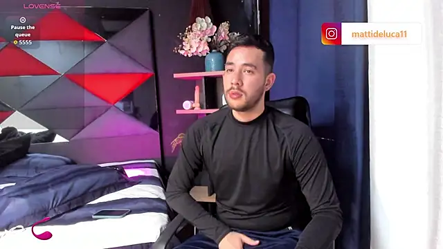 Snapshot of matti_de_lucaa chatting on October 14, 2025, 5:47 pm matti de lucaa online show from October 14, 2025, 5:47 pm