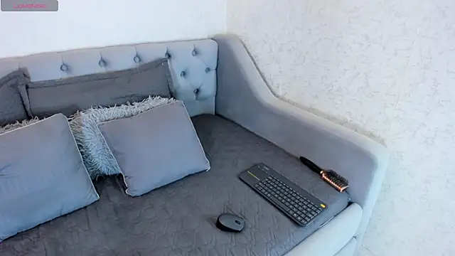 Snapshot of MAGIC_JANNE chatting on October 17, 2025, 7:49 pm MAGIC JANNE online show from October 17, 2025, 7:49 pm