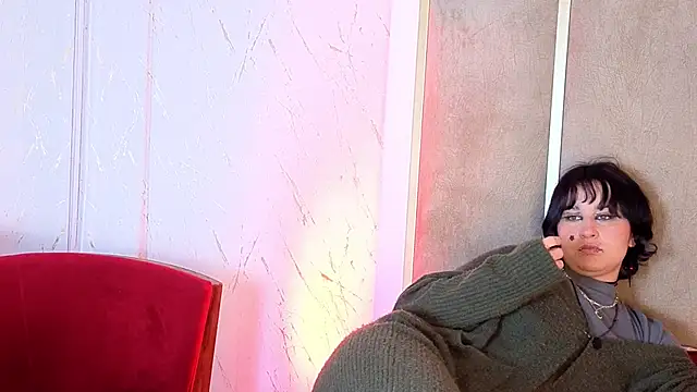 Snapshot of RobinBennett chatting on September 18, 2025, 4:42 pm RobinBennett online show from September 18, 2025, 4:42 pm