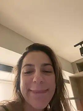 Snapshot of ChilliandGoat chatting on October 14, 2025, 12:44 am ChilliandGoat online show from October 14, 2025, 12:44 am