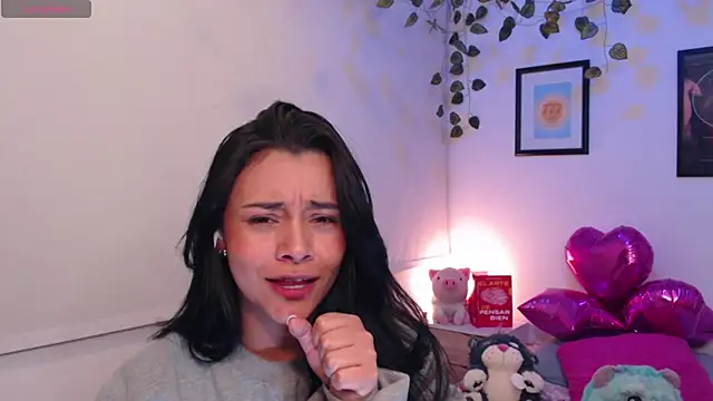 MarilynWhite  online show from October 11, 2025, 6:34 am