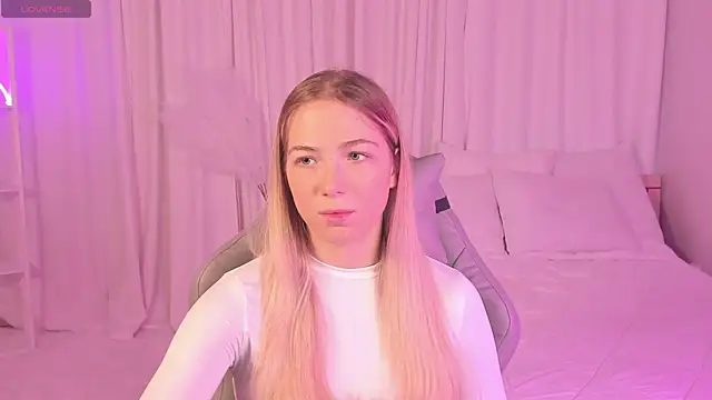 Snapshot of Susan_Mimi chatting on December 2, 2025, 4:29 am Susan Mimi online show from December 2, 2025, 4:29 am