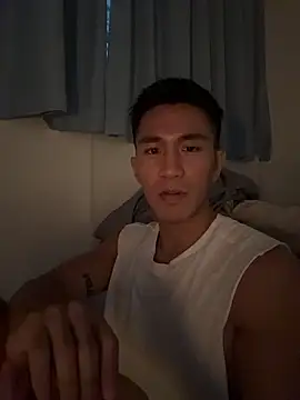 gooodboiii online show from October 12, 2025, 1:21 pm