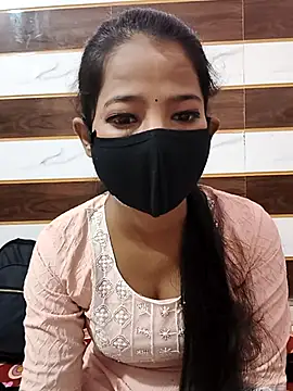 Snapshot of Itz_Mayra_ chatting on October 7, 2025, 8:55 am Itz Mayra online show from October 7, 2025, 8:55 am