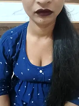 Snapshot of Itz_Mayra_ chatting on October 29, 2025, 5:53 am Itz Mayra online show from October 29, 2025, 5:53 am