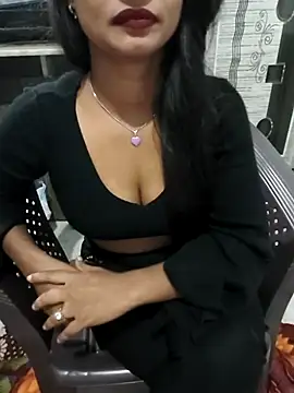 Snapshot of Itz_Mayra_ chatting on November 13, 2025, 7:35 pm Itz Mayra online show from November 13, 2025, 7:35 pm