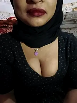 Snapshot of Itz_Mayra_ chatting on November 26, 2025, 8:54 pm Itz Mayra online show from November 26, 2025, 8:54 pm