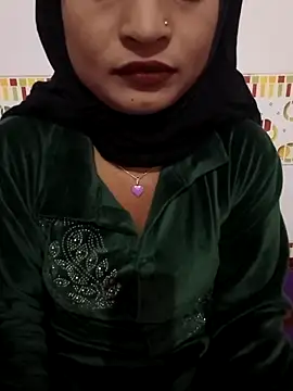 Snapshot of Itz_Mayra_ chatting on December 4, 2025, 8:34 am Itz Mayra online show from December 4, 2025, 8:34 am