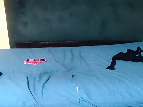 Freaky-Nicky18 online show from November 6, 2025, 8:43 pm