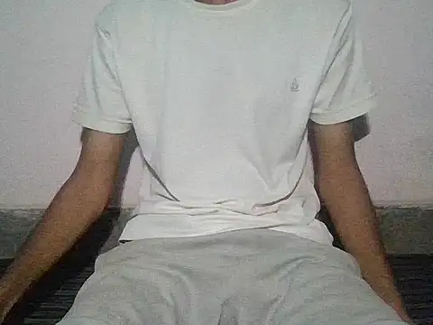 Snapshot of ash706339 chatting on September 14, 2025, 8:35 am ash706339 online show from September 14, 2025, 8:35 am