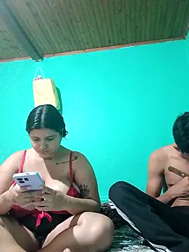 Snapshot of kuromi_Groot chatting on November 8, 2025, 5:18 am kuromi Groot online show from November 8, 2025, 5:18 am