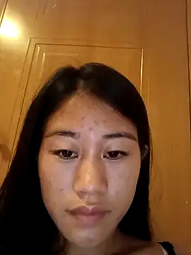 Snapshot of luy-xinh02 chatting on September 14, 2025, 1:32 pm luy-xinh02 online show from September 14, 2025, 1:32 pm