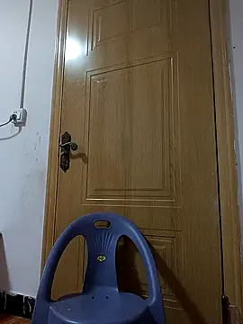 Snapshot of luy-xinh02 chatting on November 8, 2025, 1:44 pm luy-xinh02 online show from November 8, 2025, 1:44 pm