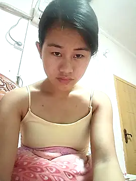 Snapshot of luy-xinh02 chatting on November 9, 2025, 11:41 am luy-xinh02 online show from November 9, 2025, 11:41 am