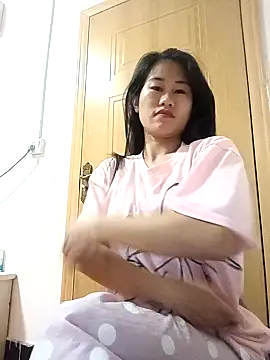 Snapshot of luy-xinh02 chatting on November 14, 2025, 2:16 pm luy-xinh02 online show from November 14, 2025, 2:16 pm