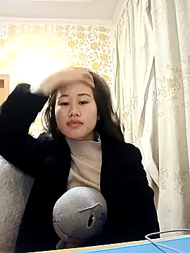 Snapshot of luy-xinh02 chatting on November 30, 2025, 10:19 am luy-xinh02 online show from November 30, 2025, 10:19 am