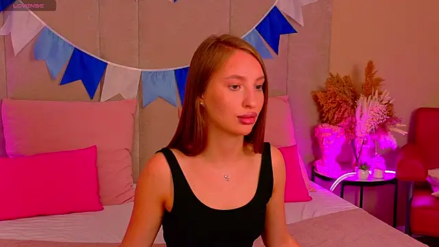 Miranda Scott online show from September 24, 2025, 5:05 pm