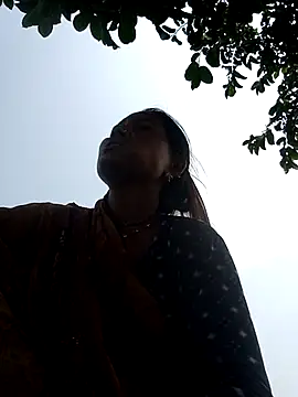 Snapshot of Suman_ji1 chatting on September 19, 2025, 5:31 am Suman ji1 online show from September 19, 2025, 5:31 am