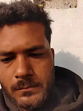 Snapshot of devil_khilesh chatting on December 15, 2025, 3:22 am devil khilesh online show from December 15, 2025, 3:22 am