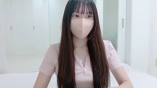 Snapshot of _Mia_land_ chatting on September 19, 2025, 1:12 pm  Mia land  online show from September 19, 2025, 1:12 pm