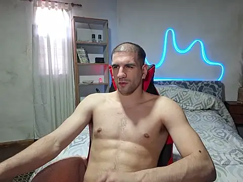 ObeyLust online show from November 19, 2025, 9:04 pm