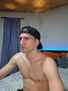 ObeyLust online show from November 28, 2025, 11:18 pm