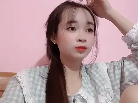 Snapshot of Suna7383 chatting on October 5, 2025, 4:16 pm Suna7383 online show from October 5, 2025, 4:16 pm