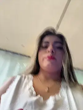 Snapshot of MayaMoanXXX chatting on November 1, 2025, 1:13 pm MayaMoanXXX online show from November 1, 2025, 1:13 pm