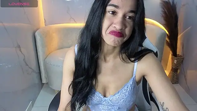 Maia Tx online show from November 11, 2025, 1:00 pm