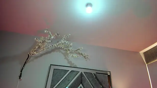 Snapshot of Isa_Rouse__ chatting on November 7, 2025, 3:17 am Isa Rouse online show from November 7, 2025, 3:17 am