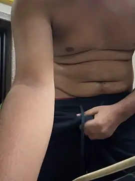 engineerboy14 online show from September 28, 2025, 8:47 pm