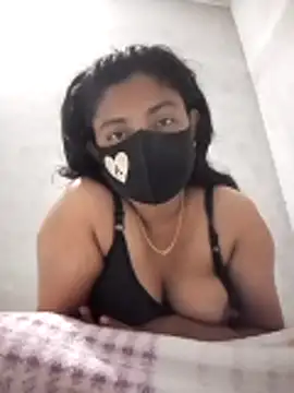 hafiza8746 online show from December 18, 2025, 2:23 pm