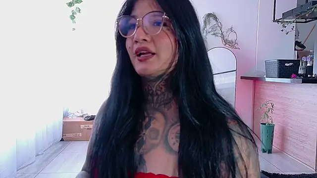 Snapshot of Unatatuada chatting on October 21, 2025, 7:14 pm Unatatuada online show from October 21, 2025, 7:14 pm