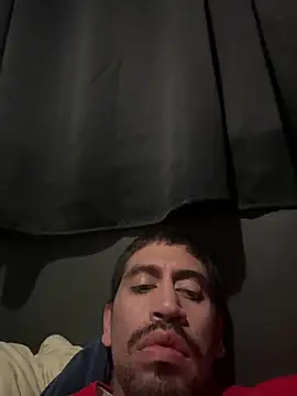 Snapshot of busnfatnutsLildee chatting on November 15, 2025, 7:27 am busnfatnutsLildee online show from November 15, 2025, 7:27 am