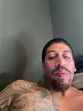 Snapshot of busnfatnutsLildee chatting on November 17, 2025, 6:14 pm busnfatnutsLildee online show from November 17, 2025, 6:14 pm