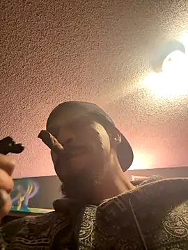 Snapshot of busnfatnutsLildee chatting on November 26, 2025, 5:52 am busnfatnutsLildee online show from November 26, 2025, 5:52 am