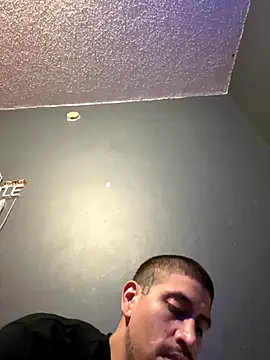 Snapshot of busnfatnutsLildee chatting on December 3, 2025, 12:14 pm busnfatnutsLildee online show from December 3, 2025, 12:14 pm