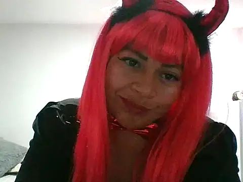 Snapshot of adri89-g chatting on October 31, 2025, 12:50 pm adri89-g online show from October 31, 2025, 12:50 pm