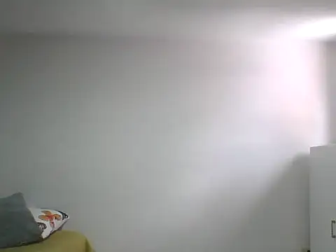 Snapshot of adri89-g chatting on November 9, 2025, 4:16 pm adri89-g online show from November 9, 2025, 4:16 pm