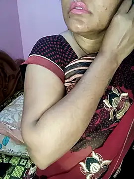 Snapshot of KannadaTamilTeluguBeauty chatting on November 12, 2025, 11:21 am KannadaTamilTeluguBeauty online show from November 12, 2025, 11:21 am