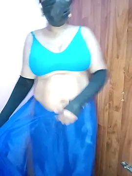 Snapshot of KannadaTamilTeluguBeauty chatting on November 18, 2025, 4:00 pm KannadaTamilTeluguBeauty online show from November 18, 2025, 4:00 pm