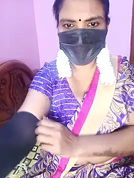 Snapshot of KannadaTamilTeluguBeauty chatting on November 20, 2025, 1:11 pm KannadaTamilTeluguBeauty online show from November 20, 2025, 1:11 pm