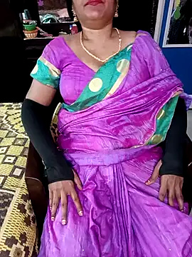 Snapshot of KannadaTamilTeluguBeauty chatting on November 25, 2025, 6:35 am KannadaTamilTeluguBeauty online show from November 25, 2025, 6:35 am